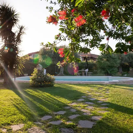 Gasthuis L'oleandro Room's - & Da Giuseppe Gonnosfanàdiga