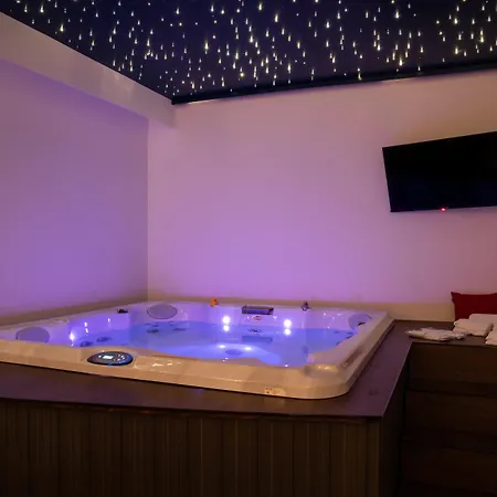 L'oleandro Room's - Suite&spa Da Giuseppe Affittacamere Gonnosfanàdiga