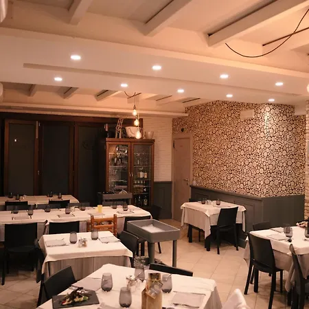 L'oleandro Room's - & Da Giuseppe Gonnosfanadiga